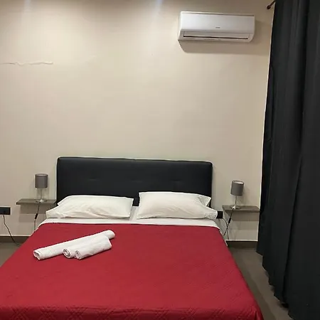 לינה וארוחת בוקר Sistra