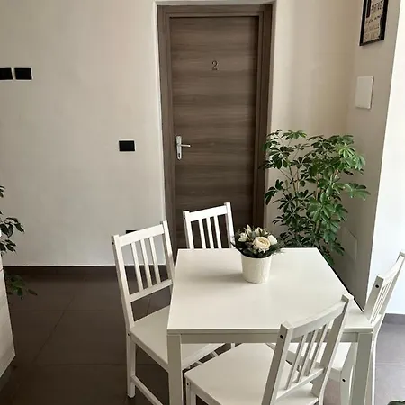 Sistra לינה וארוחת בוקר 3*