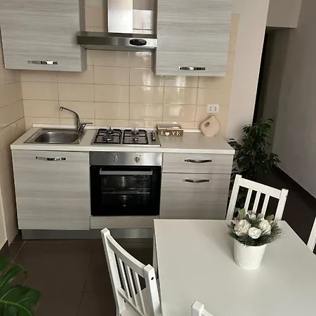 Sistra לינה וארוחת בוקר 3*