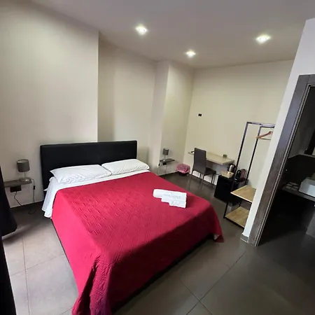 לינה וארוחת בוקר Sistra 3*